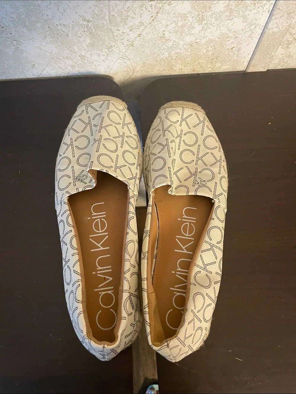 Calvin Klein Cream & Black Logo Espadrille Flats - Women's